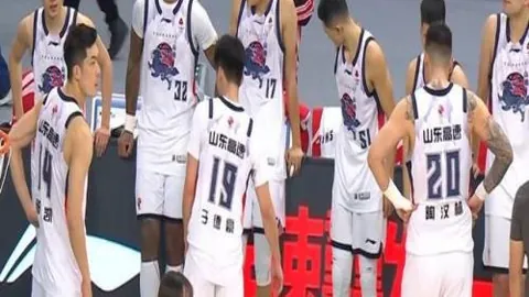 马叔逆转丁俊晖，球员锦标赛丁俊晖失误多止步次轮